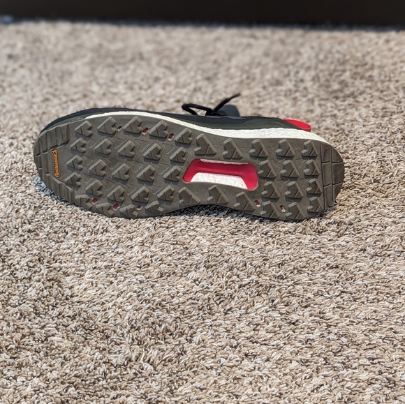 Adidas Hikers - Picture 6 of 6